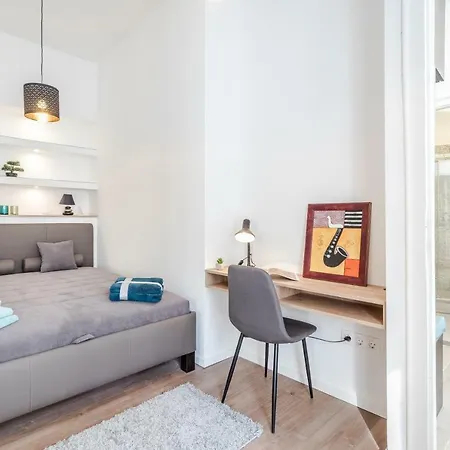Bpr Thrill Design Home With A/C Budapest Exterior foto
