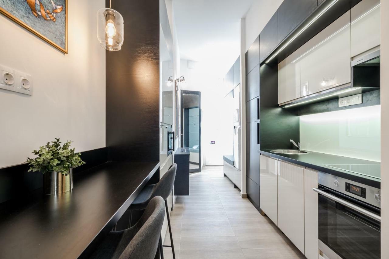 Apartment Bpr Thrill Design With A/c *